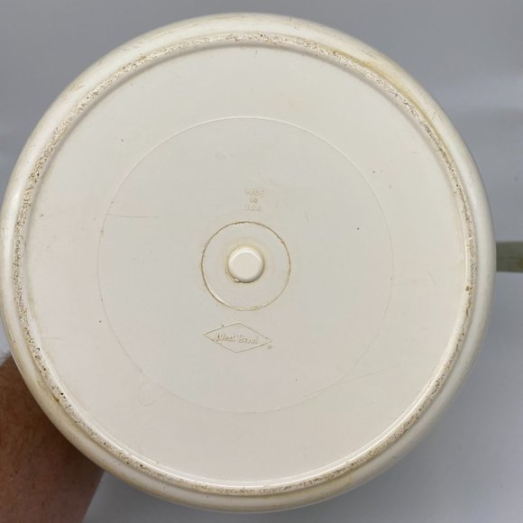 Vintage West Bend Insulated Pitcher Avocado Green - Picture 7 of 10